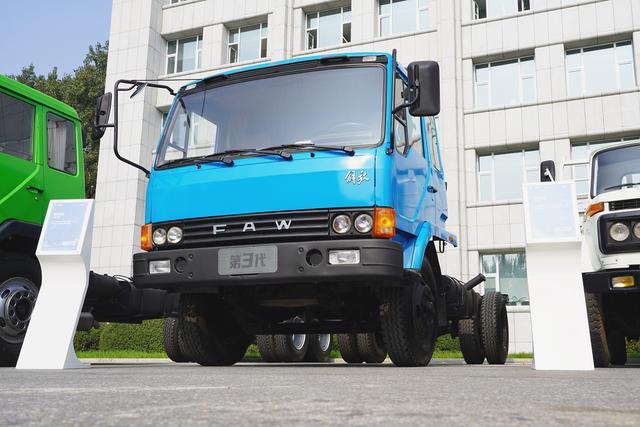 解放六平柴速评:它是解放卡车平头化柴油化的代表_腾讯新闻