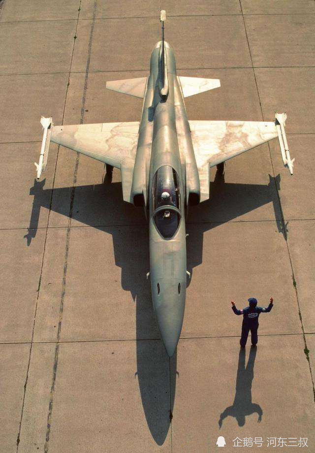 f-20"虎鲨"战斗机