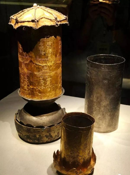 中国瓷器|收藏瓷器开篇：神秘“法门寺”出土秘密颜色“秘色瓷”