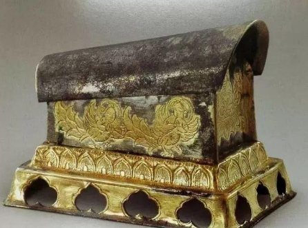 中国瓷器|收藏瓷器开篇：神秘“法门寺”出土秘密颜色“秘色瓷”