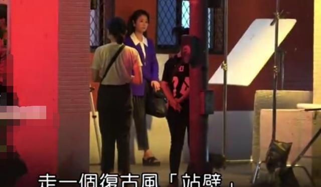 林心如|林心如新剧路透曝光！演技熟练一次到位，忙收工回家陪小海豚？