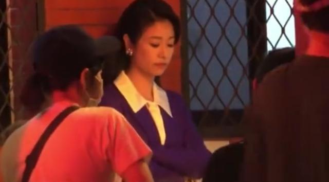 林心如|林心如新剧路透曝光！演技熟练一次到位，忙收工回家陪小海豚？