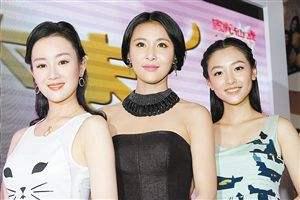 贾青|公路拍照被警告，从华策一姐到压戏不播，贾青做的糊涂事可不止这一件