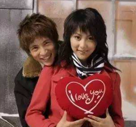 贾青|公路拍照被警告，从华策一姐到压戏不播，贾青做的糊涂事可不止这一件