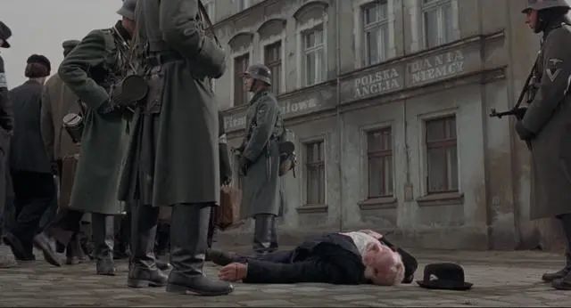 豆瓣高分反战片《伯德街小岛》,最后的情节让人落泪!_腾讯新闻