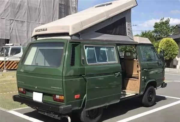 它代表的是一种生活状态80年代的大众t3露营车