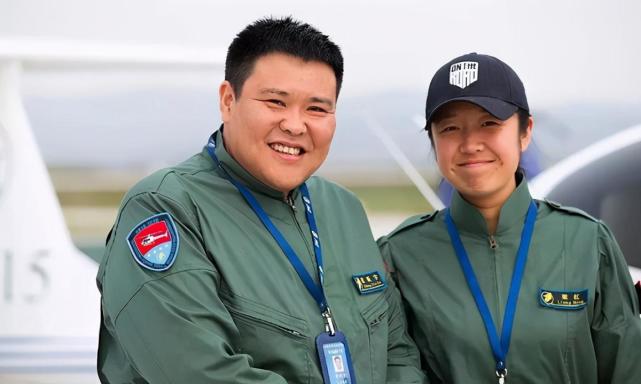 卖掉资产带女友环球旅行10年后,发现又挣2亿|环球旅行|张昕宇|梁红