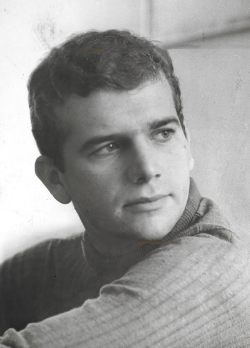 巴西_娱乐|巴西资深男演员在睡梦中去世 圈内好友发文悼念