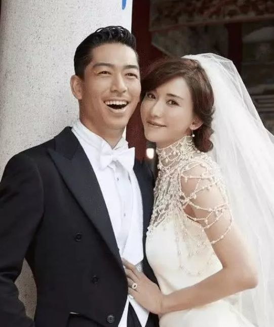 林志玲|林志玲上日本综艺画风大变！从头到尾讲日语，打扮成了日本女人！