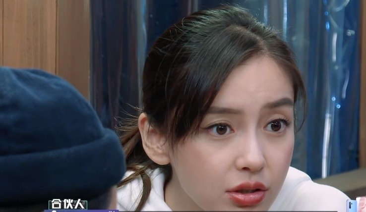 吴亦凡|baby体重不超过90斤？看清她点的菜之后，吴亦凡三个字吐槽太精辟！