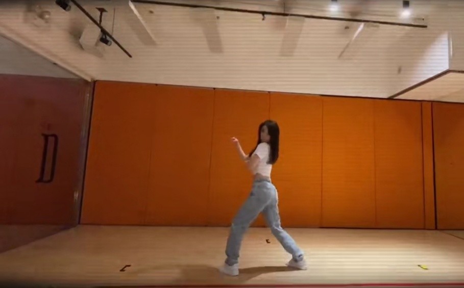 方媛|方媛不委屈自己，面对黑粉的评论，直接回怼：送你一程。真有天王嫂架势！