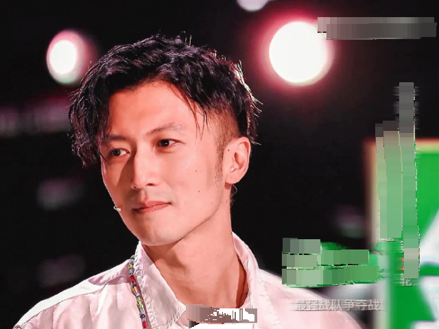 谢霆锋三七分长发发型_发型图片