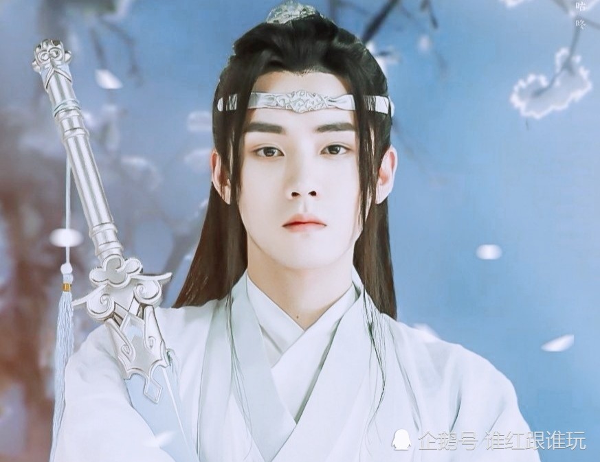 何洛洛版的魏无羡,反而极像古装剧里,很常见的那种街头小混混,那种很