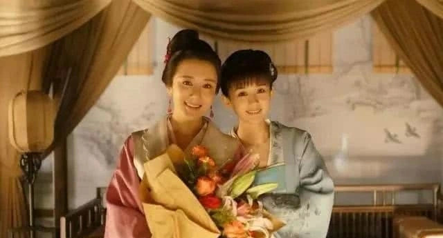 整容|她整容多次，曾被著名女星的狗咬毁容，如今搭档赵丽颖演技爆表！