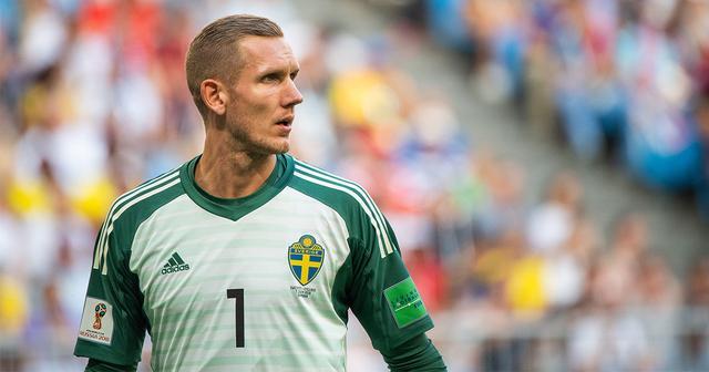 瑞典国家队首席门将罗宾奥尔森能给乔丹皮克福德带来威胁吗