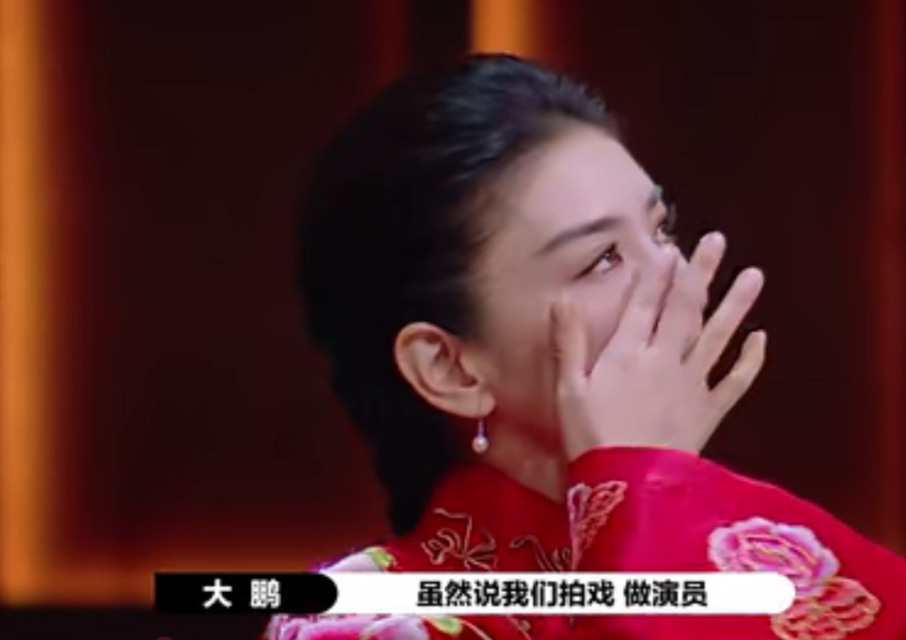 黄奕|黄奕参加综艺现场揽活，张铭恩台下眼泛泪花