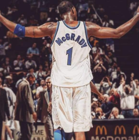 麦迪篮球天赋极高,但总被质疑球风偏软,其实都是背伤惹的祸