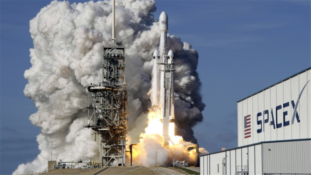 卫星|星链计划已经开始，在美国发射4.2万颗卫星，全球都需提高警惕