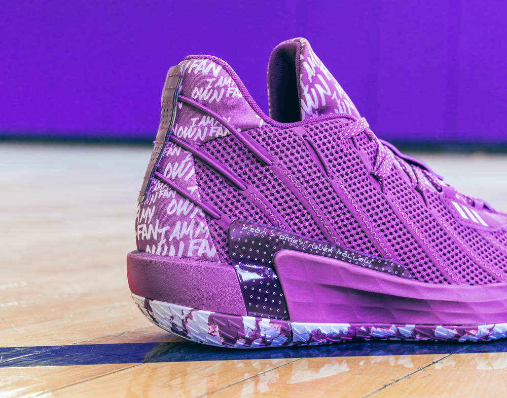 最新利拉德7曝光预计近期发售