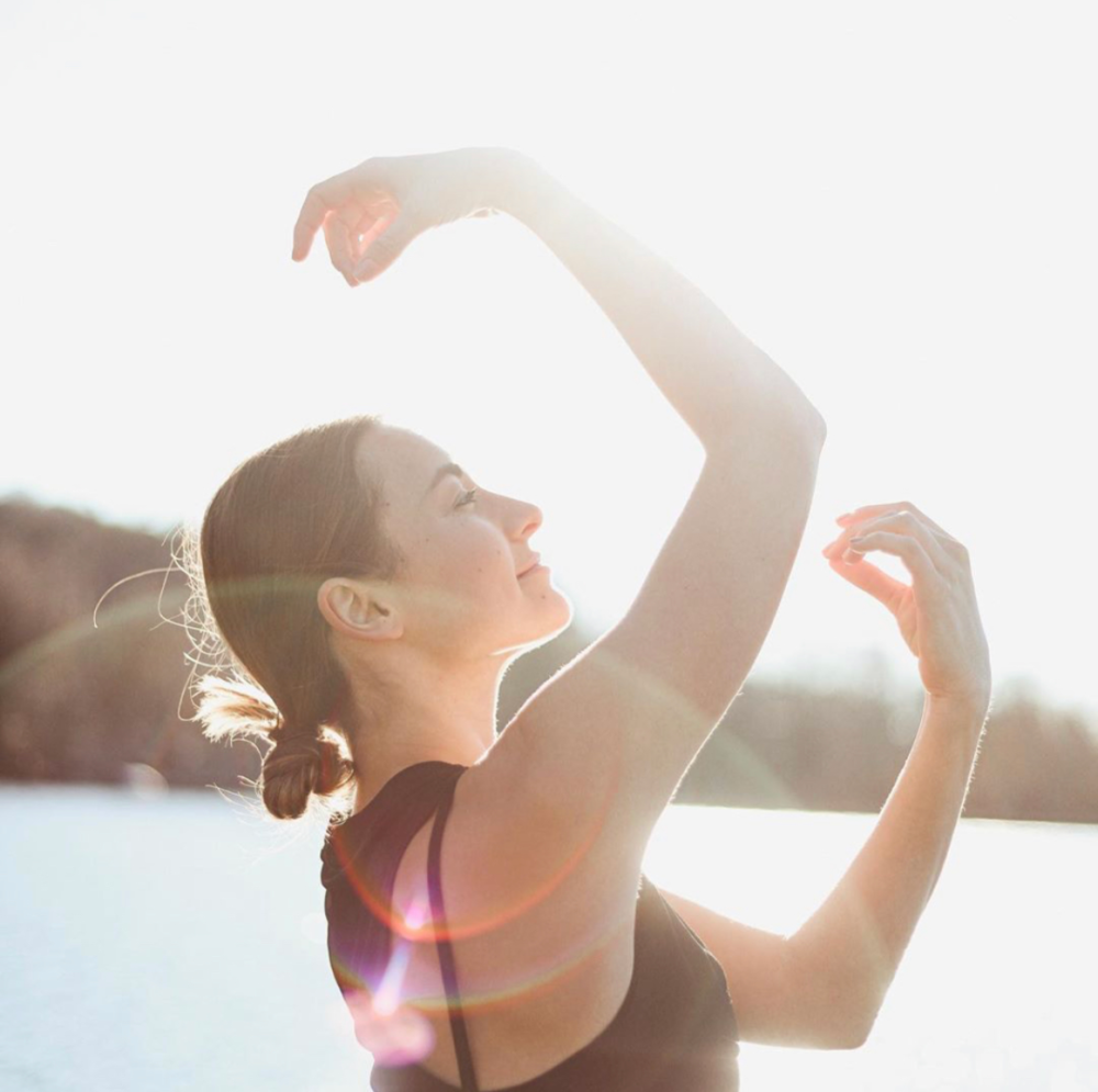 15个最适合拍照打卡的瑜伽体式,这样拍肯定美爆朋友圈!