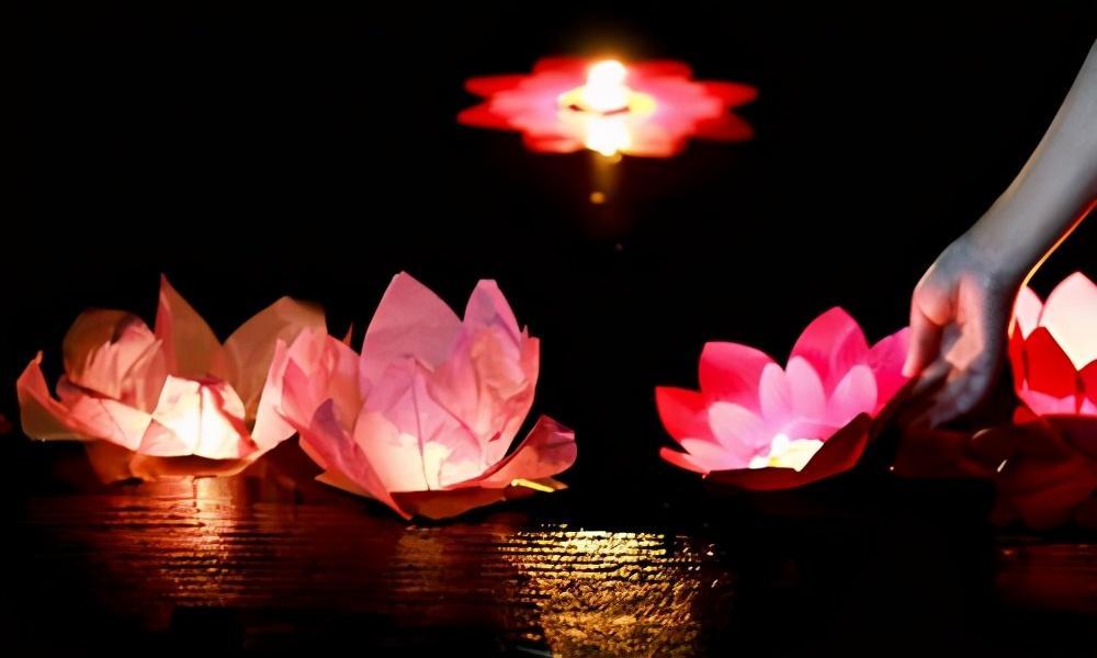 中元节|老话说：七月半，鬼乱窜，没事别往河边站，为啥不能往河边站？