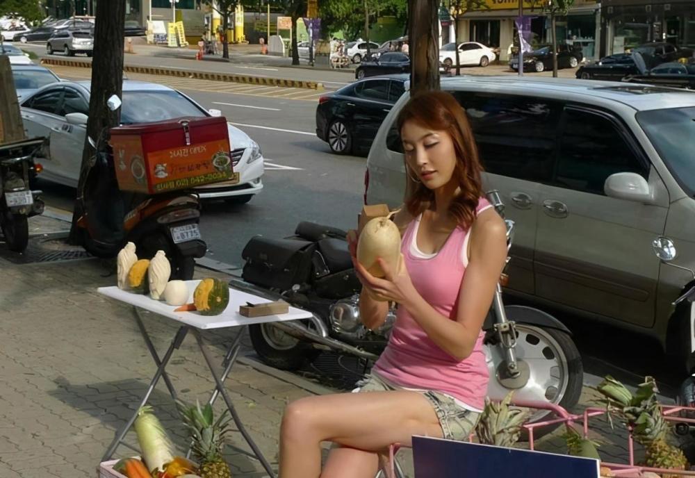 中元节|老话说：七月半，鬼乱窜，没事别往河边站，为啥不能往河边站？