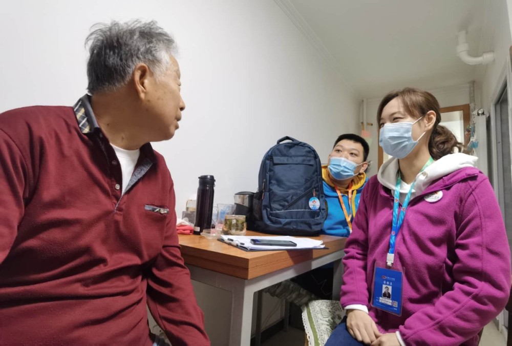 石景山区|第七次全国人口普查摸底开始，石景山普查员统一服装入户