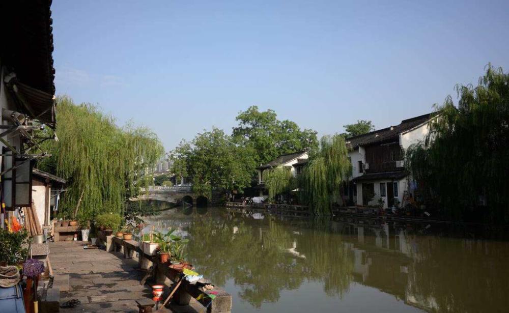 运河人家，最代表杭州旧时光的藏在小河直街