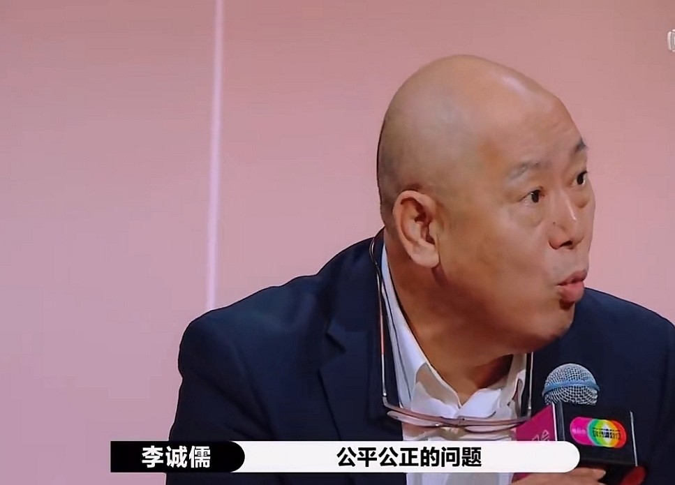 演员请就位|《演员请就位》何昶希回应争议，李诚儒郭敬明因他互怼，大鹏拉偏架翻车
