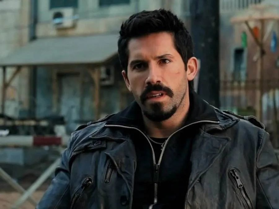 《炮火将至》,从《决战异世界》到《三重威胁之跨国大营救》,从《谍海