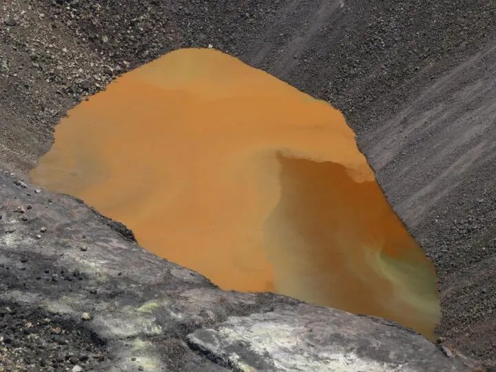 地球|基拉韦厄火山口出现可怕变化，上空还出现奇景，是大爆发前奏吗？