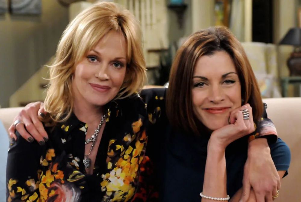 传奇女演员susan lucci 客串了自己,扮演女主角victoria 的死对头.