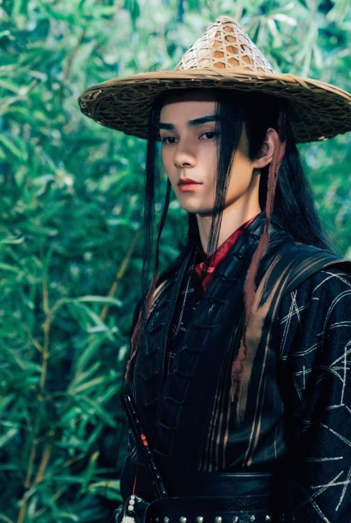 郭敬明|郭敬明德不配位，不是拍过片就是导演，黄奕的表情已说明问题