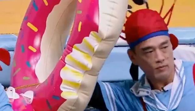 快本|《快本》嘉宾又惹争议，不顾规则何炅都险些压不住，吴昕直接吐槽