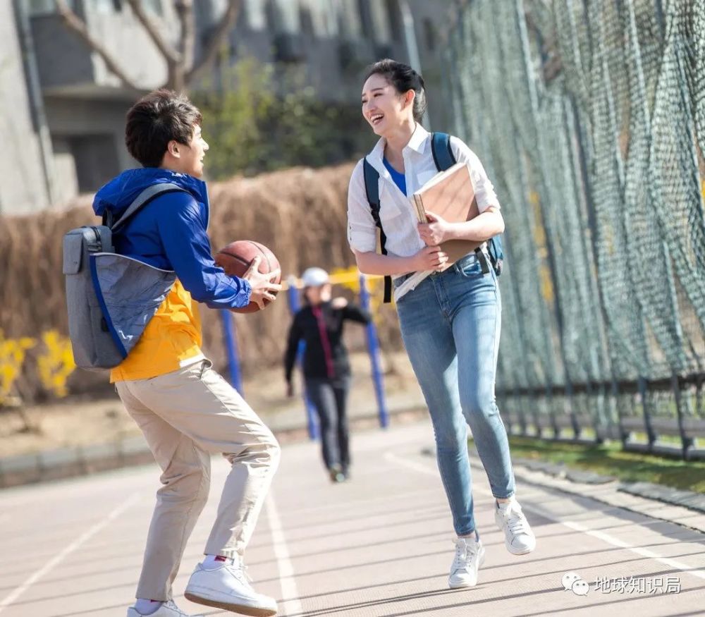 新娘|在印度，娶一个女生能拿多少彩礼钱？