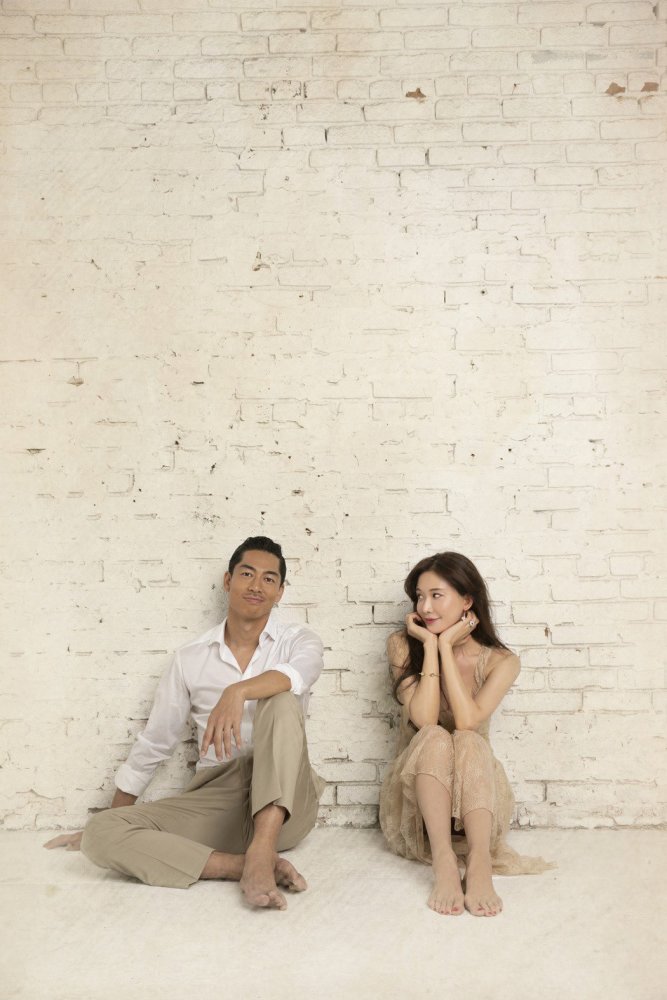 林志玲|林志玲手术出院即与丈夫AKIRA秀恩爱，公开多张甜蜜夫妻合照