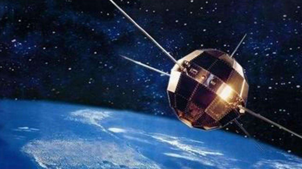 东方红一号|中国第一颗卫星东方红一号，原本寿命仅20天，为何现在仍在飞