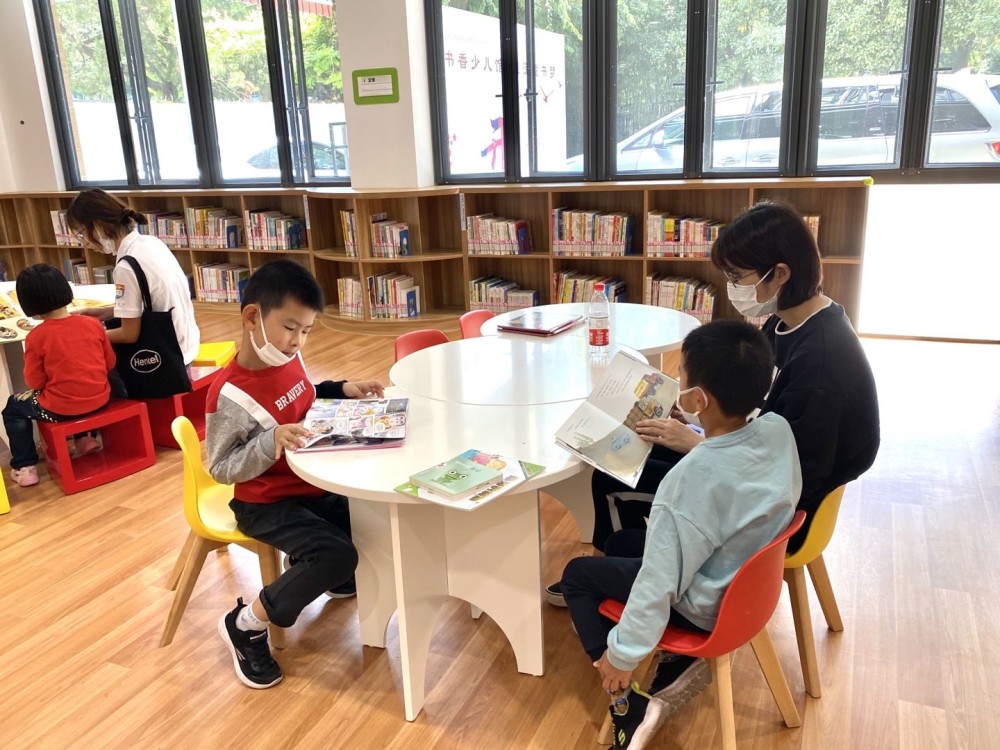 闭馆改造后大升级长宁区少年儿童图书馆西馆重开点亮孩子阅读之灯