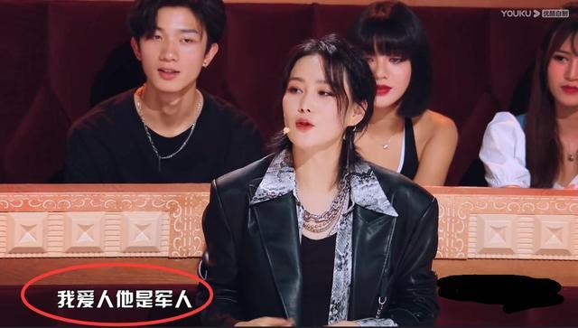 李晨|黄圣依当张馨予面疑似提及李晨，石头梗扒出“八星”女友