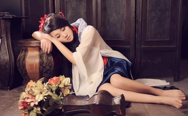 考古|为死人准备的瓷枕，为何却成了活人的床上用品？有一个功能很重要