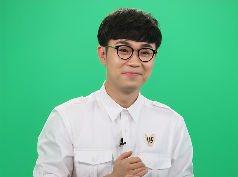 演员2|《演员2》情商最低的主持人出现？赵薇都圆不回来，十分的尴尬