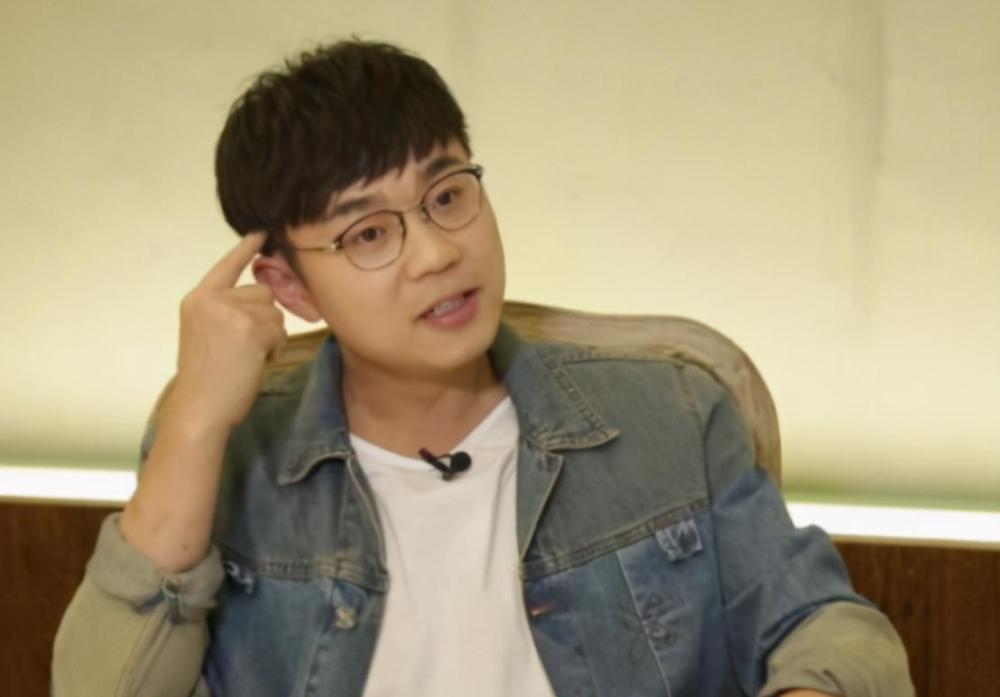 演员2|《演员2》情商最低的主持人出现？赵薇都圆不回来，十分的尴尬