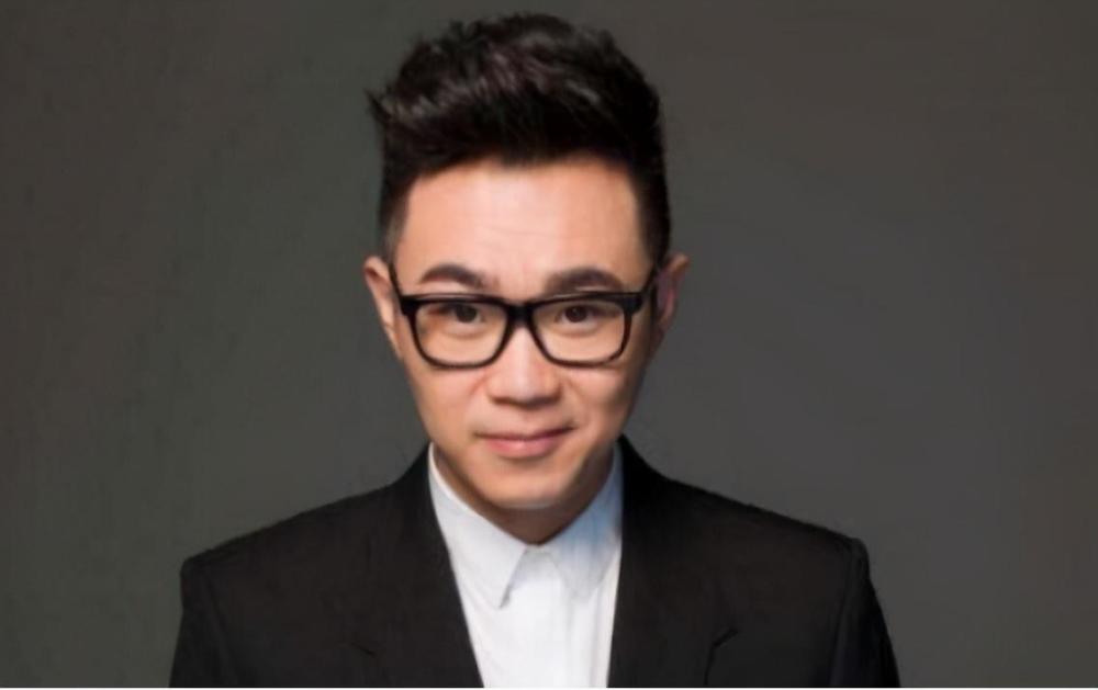 演员2|《演员2》情商最低的主持人出现？赵薇都圆不回来，十分的尴尬