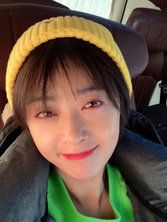 有种"冻龄"叫37岁的蒋欣,镜头怼脸毫无压力,这颜值太能打