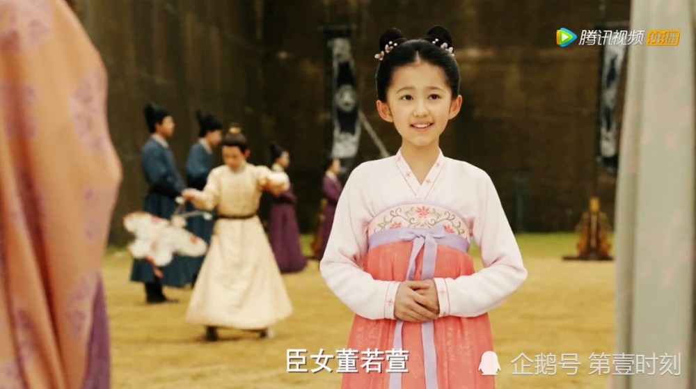 董若萱|长安诺：杨超越饰演的董若萱在第44集终于上线了，她是新安王之女