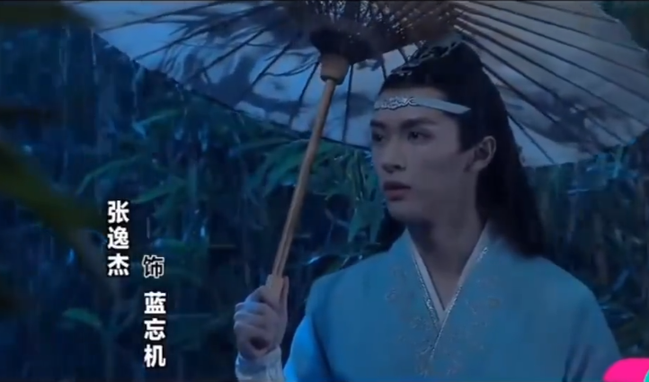 何昶希|何昶希节目首次表演，郭敬明给出S卡引争议，张大大：我困惑了