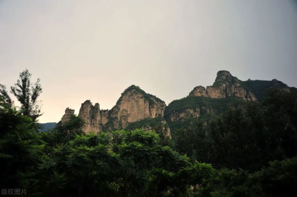 太湖村|房山一渡—铡刀背—澳水尖—加子鞍—上太湖—圣水峪一日穿越攻略