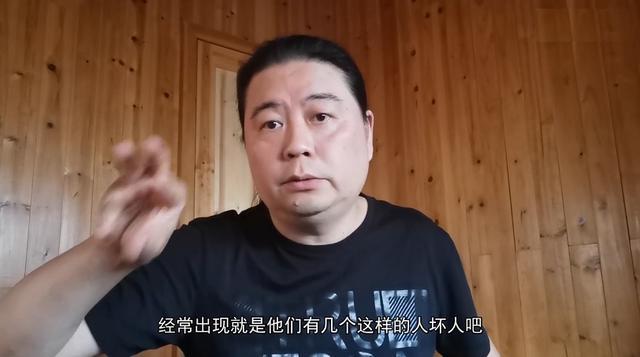 汪海林|肖战再遭汪海林炮轰，暗讽其表演差无法获奖，后者竟和黑子互关？