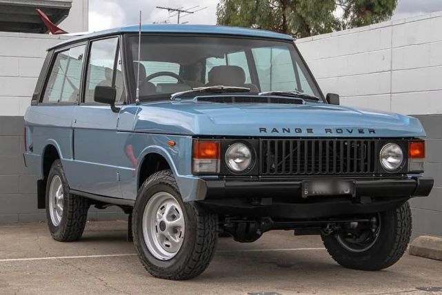 越野车传奇1984年第一代路虎揽胜三门版