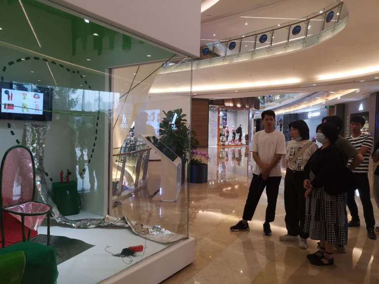 青年艺术|年度项目第六期，欢乐海岸盒子空间呈现“2020毕业之星的选择”